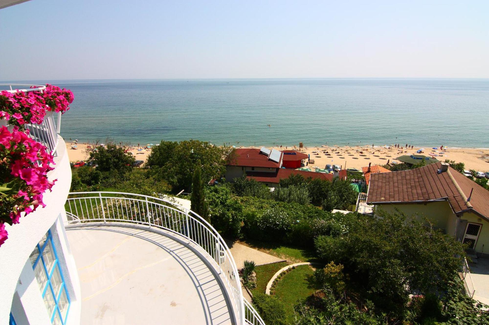 Villa White Dove Golden Sands Ngoại thất bức ảnh